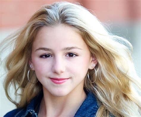 chloe lukasiak age at death.